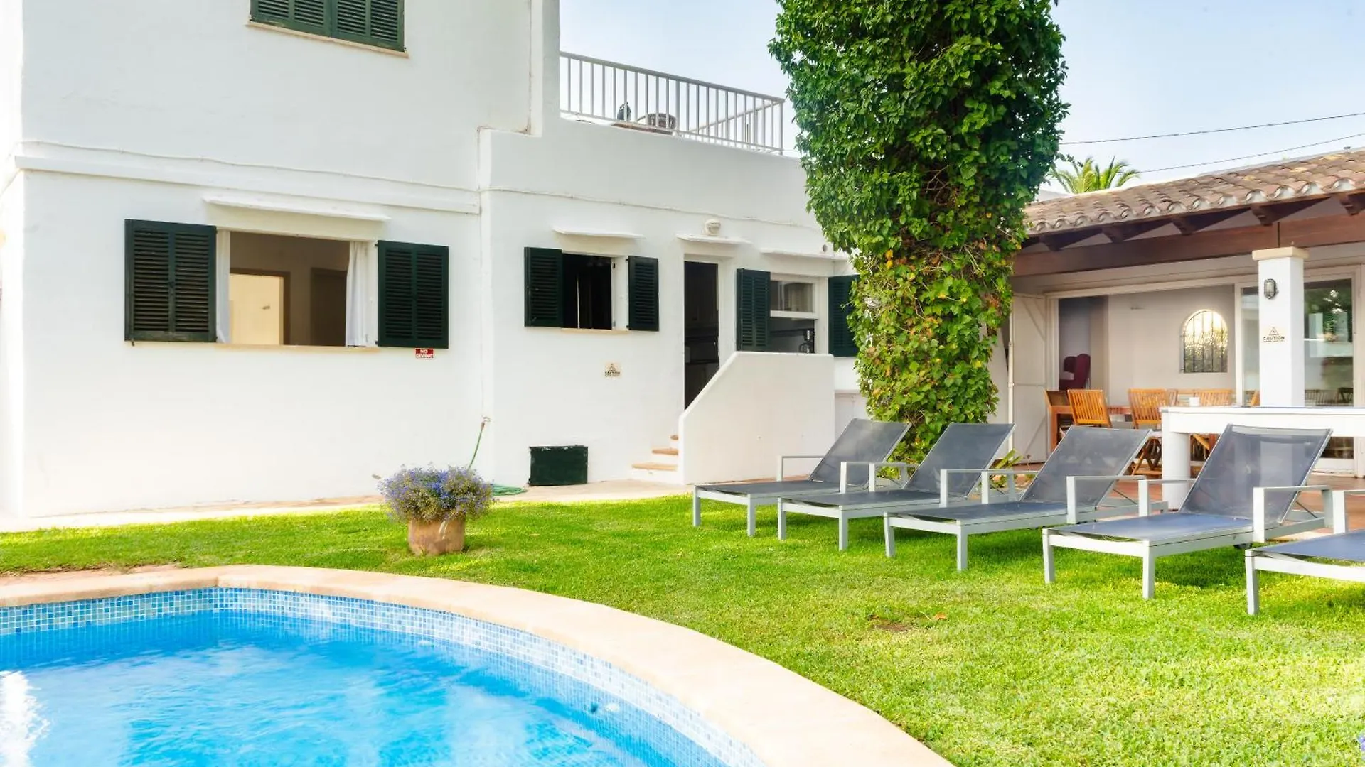 Сasa de vacaciones Villa Can Ferrer In The Centre Of Cala Dor Cala D´Or